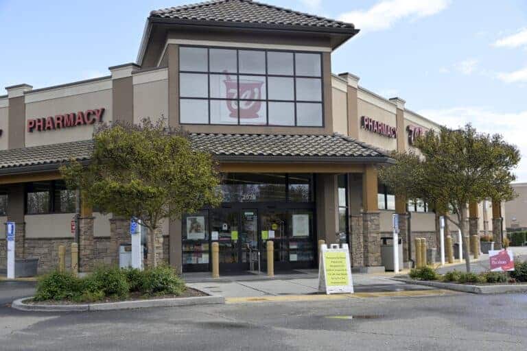 First homicide of year claims Walgreens employee