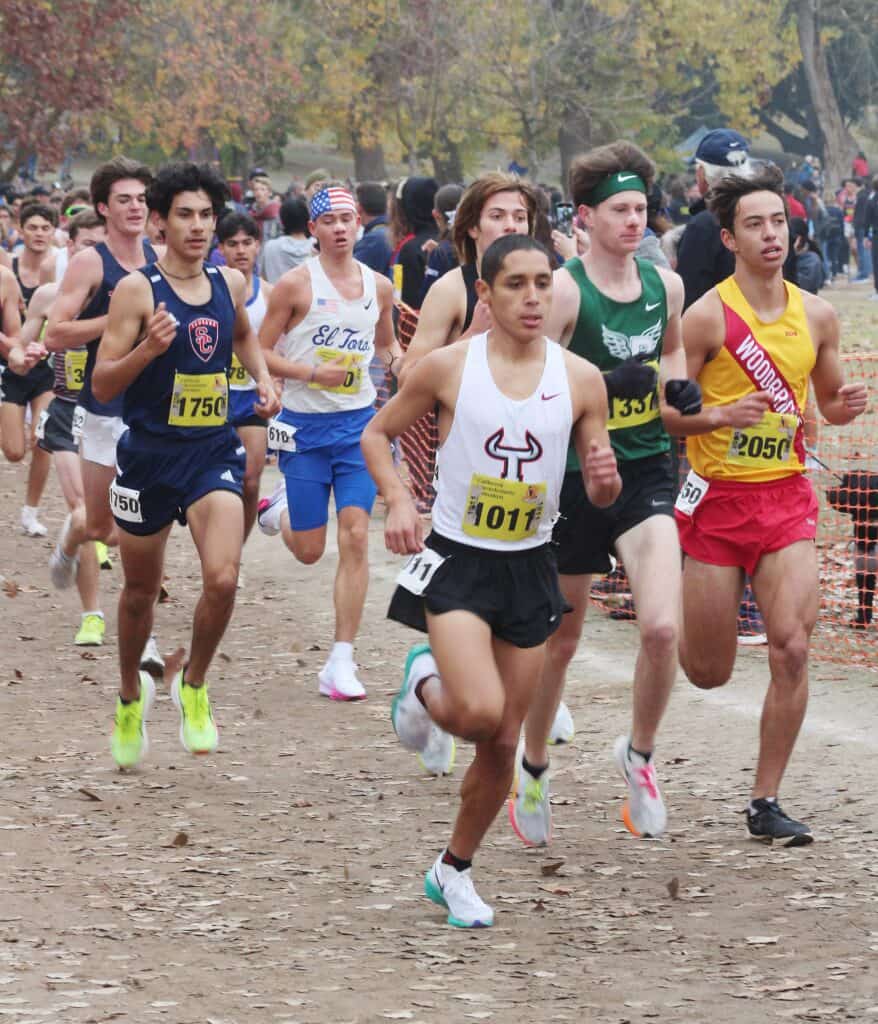 Photo - No. 6, Benjamin Fernandez, 15:03.9.