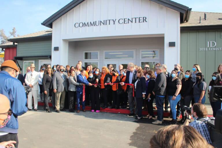 Sugar Pine Village hosts ribbon cutting