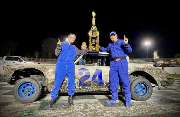 Baggett breaks through for pumpkin smash win