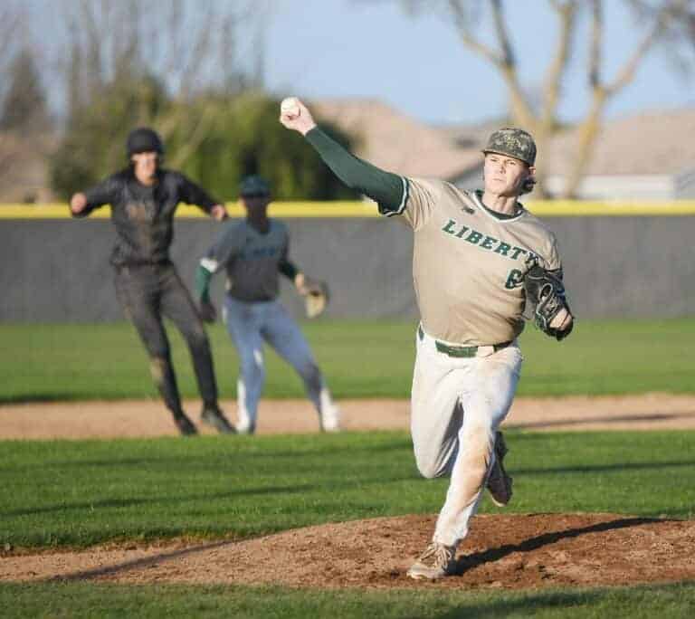 Defending champs Liberty runs over Stallions