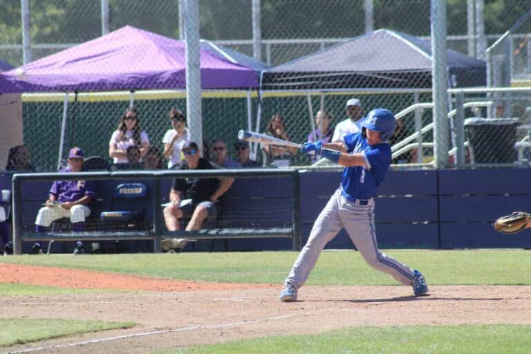 Complete game sends Coyotes to semis