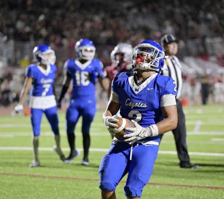 Coyotes get dominant win over Torres