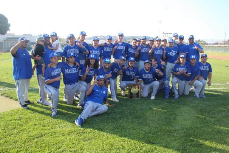 Coyotes capture Div. II Valley Championship
