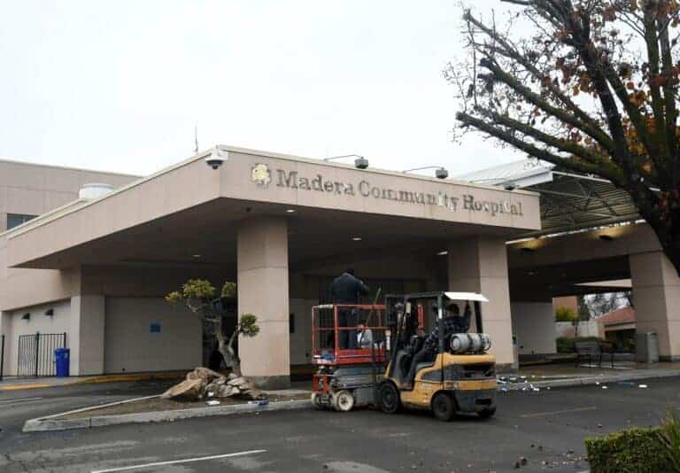 Supes give direction to hospital’s closure