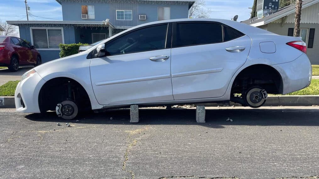 Photo - Madera Police officers are responding to an increase of thefts regarding vehicle tires and rims throughout the city of Madera. Authorities encourage the public to call the department regarding suspicious activities.