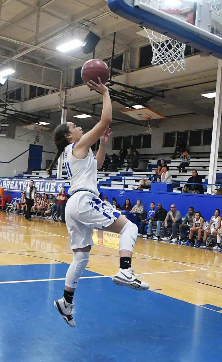 Coyotes fall in season opener to Chieftains