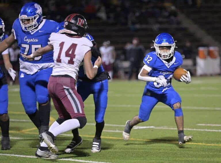 Coyotes advance to semifinals