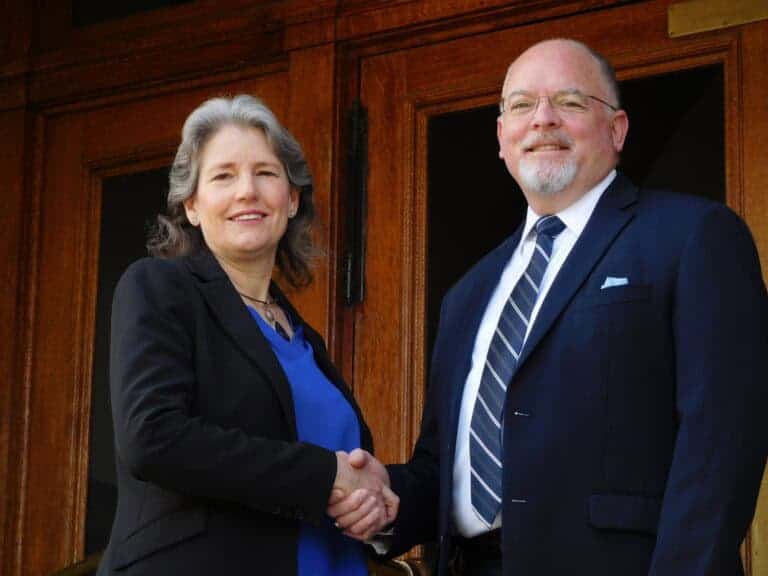 Sheriff Jay Varney gives nod to Sally Moreno