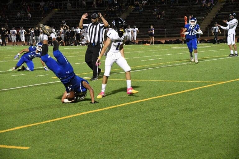 Quarterback returns to lead Coyotes