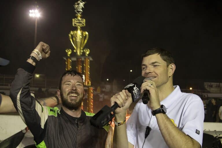 Hart scores Pumpkin Smash Bash win