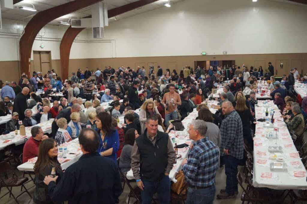 Photo - Part of the crowd of some 400 people at the Soroptimist Crab Feed.