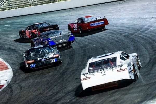 Speedway features Pro Late Models