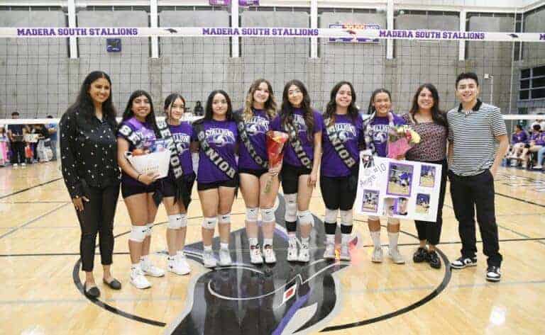 Seniors help Stallions get win