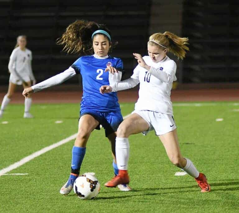 Stallions fall to Apaches in overtime