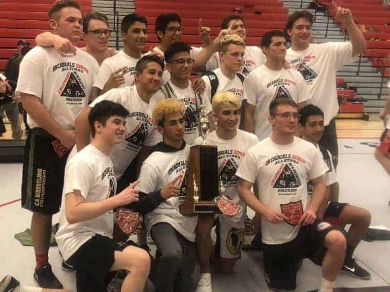 Madera wrestlers help all-stars