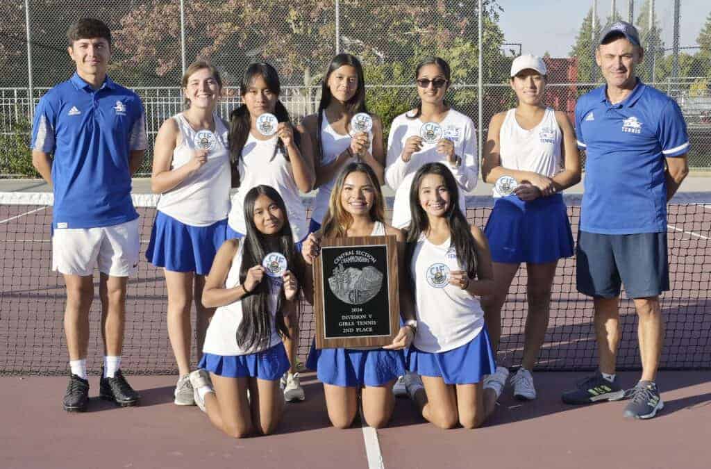Photo - Coyotes earn runner-up plaque