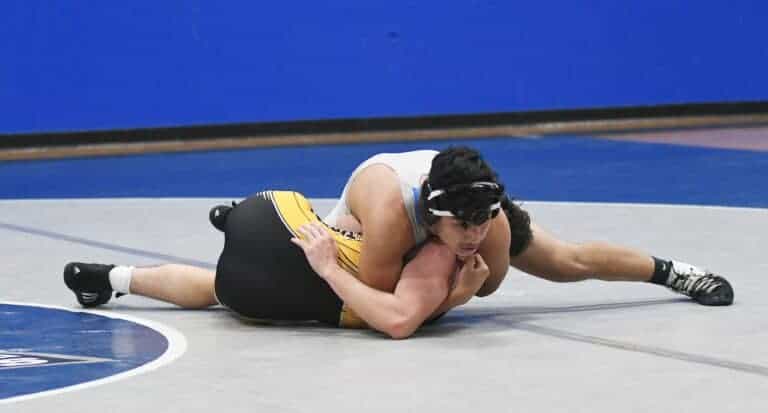 Coyote grapplers rout Tigers