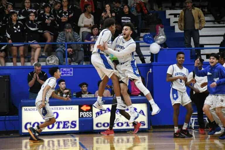Coyotes upset playoff bound Stallions