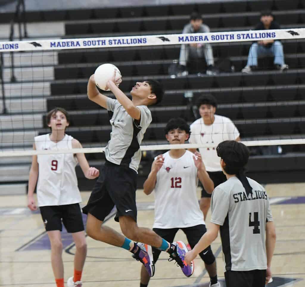 Photo - Madera South’s Daniel Delgado sets up the Stallions’ offense during Tuesday’s five-set win over the Matilda Torres Toros. Delgado had 62 assists and put down 10 kills in the win.