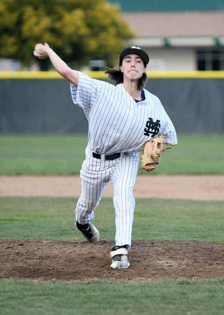 Young Stallions falter late to Tribe