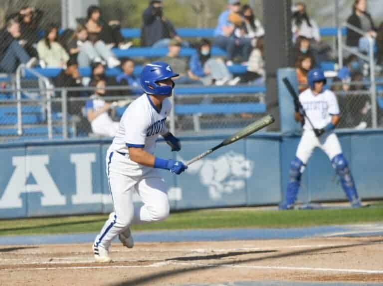 Coyotes fall to Hanford Bullpups