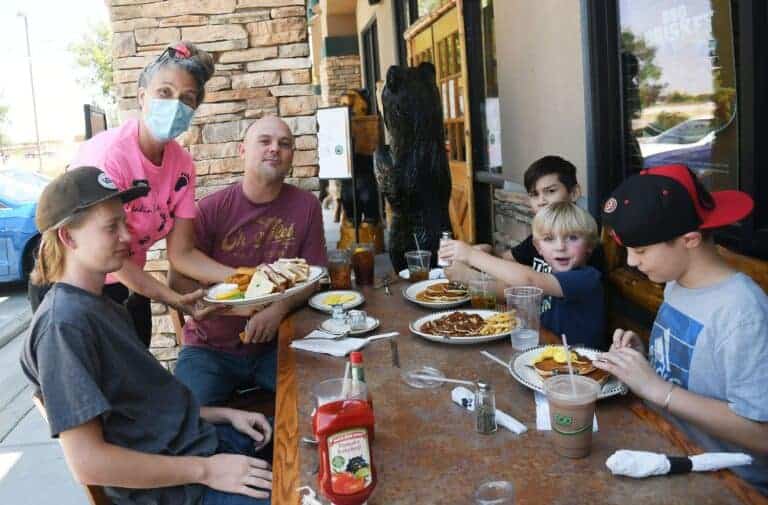 Outdoor dining becomes a necessity for Madera