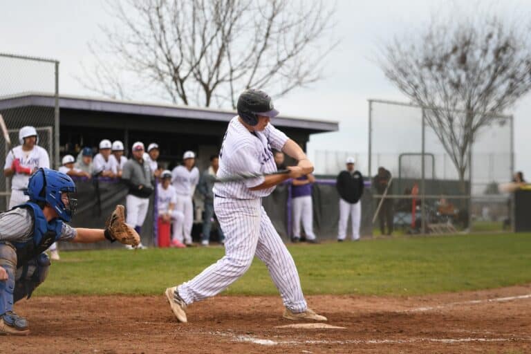 Stallions lose opportunity for win