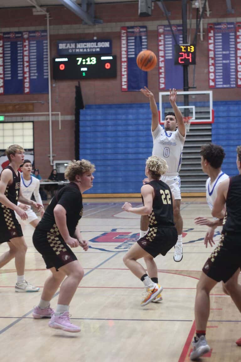 Coyotes defeat Sierra in overtime