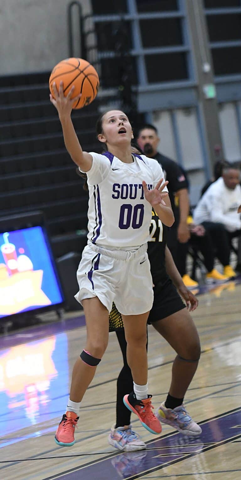 Stallions open tourney with loss