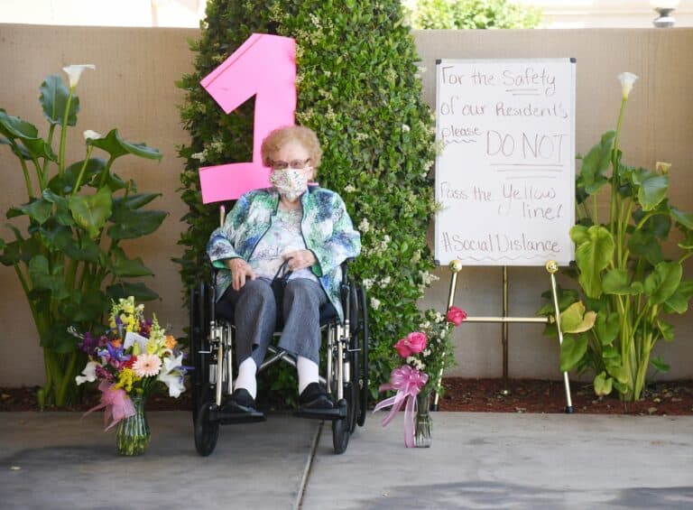 1933 Madera grad celebrates 104 years