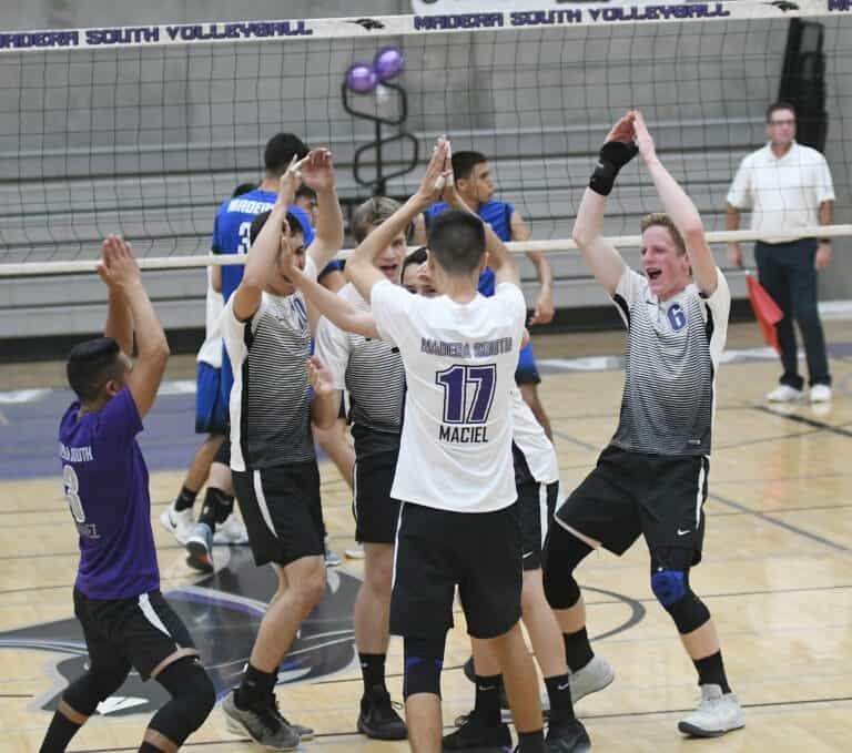 Stallions win rivalry clash