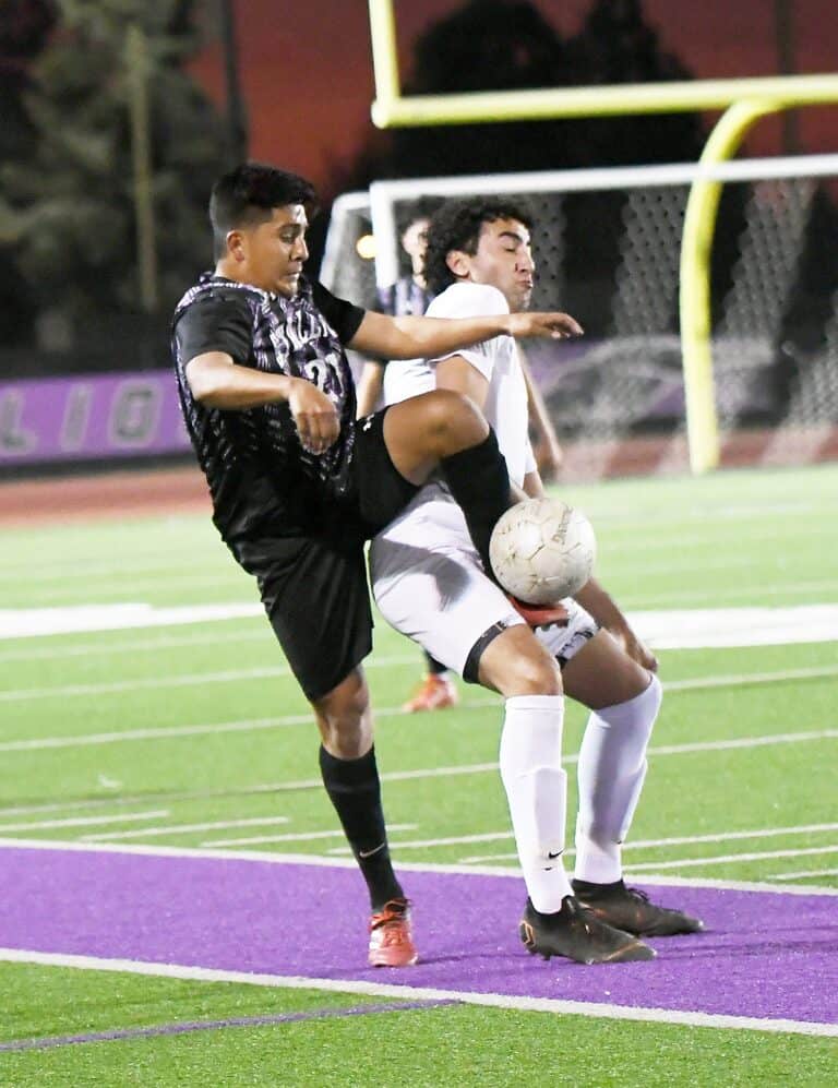 Stallions score three in second to advance