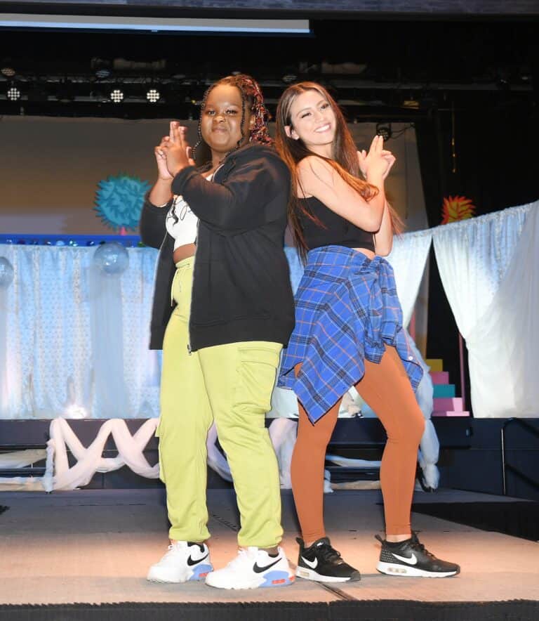 MSHS Fashion Club hosts show