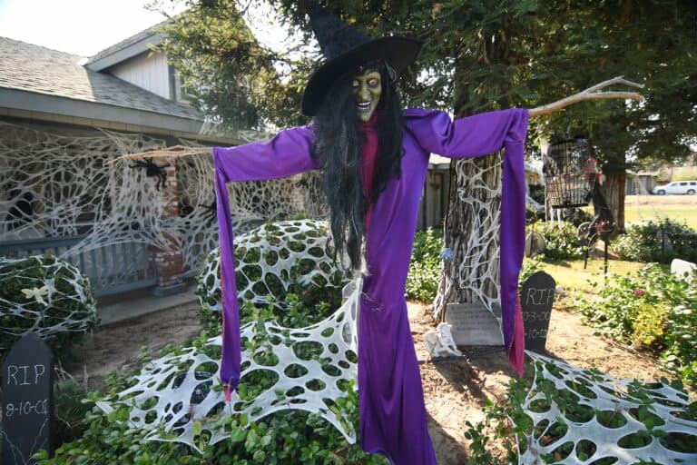 Decorating in remembrance of a daughter
