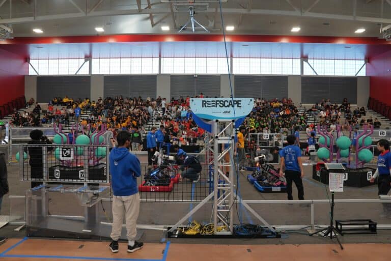 MadTown Robotics Throwdown in exciting finals