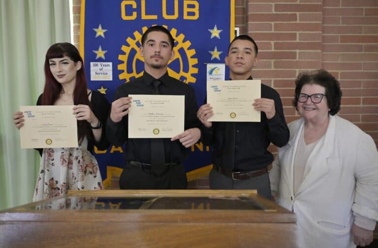 Madera Rotary hosts speech contest