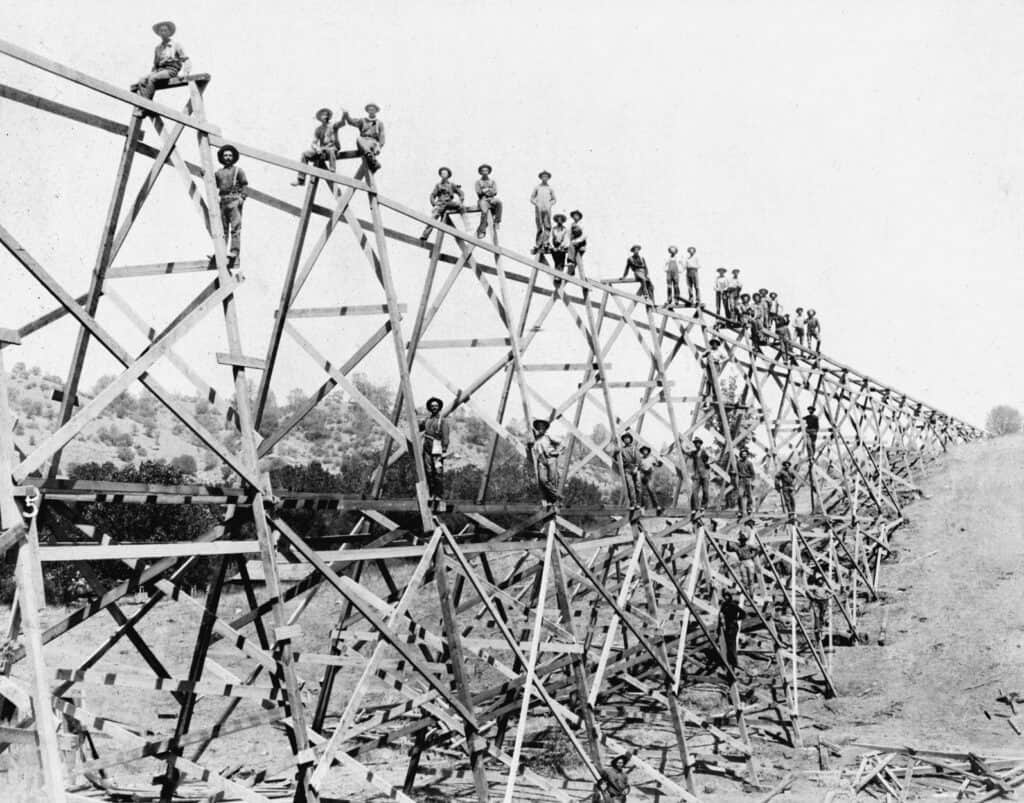 Photo - Building the flume that brought life to Madera.