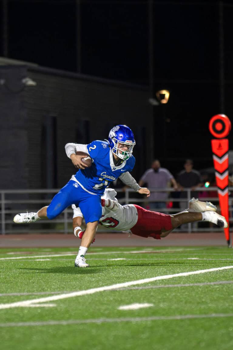 Coyotes can’t come back in loss to Sanger