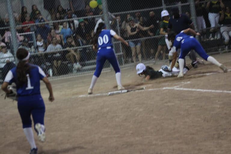 Coyotes fall in extras to Kingsburg