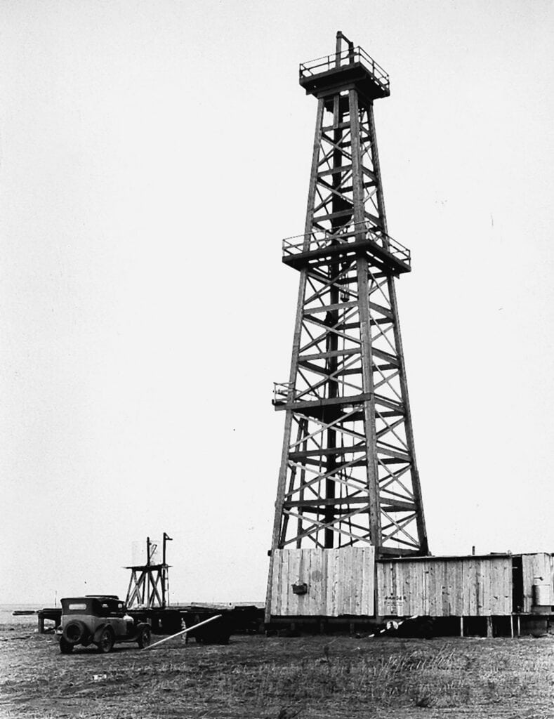 Historic oil drilling rig from Madera’s short-lived oil boom era.