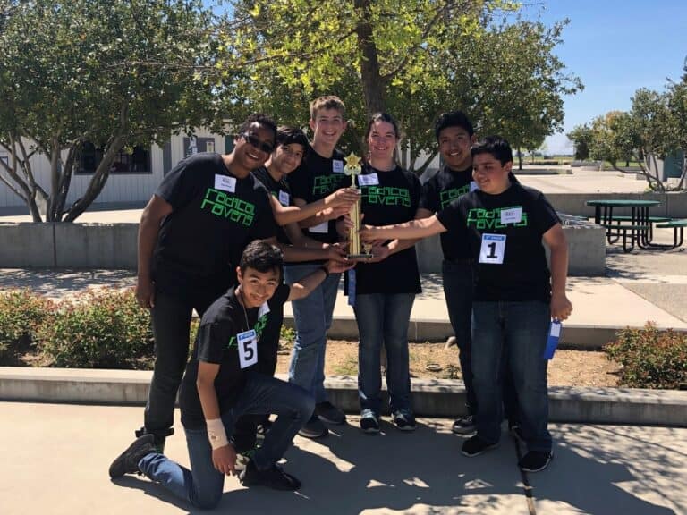 Sherman Thomas wins math tourney