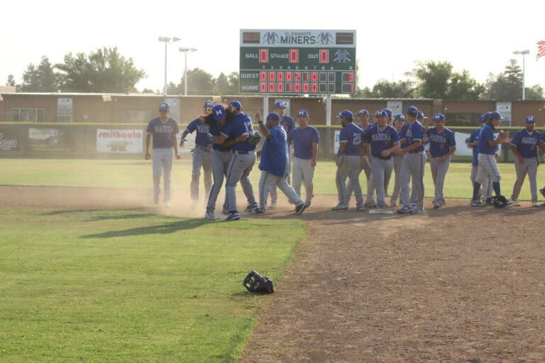 Coyotes head to Div. II title game