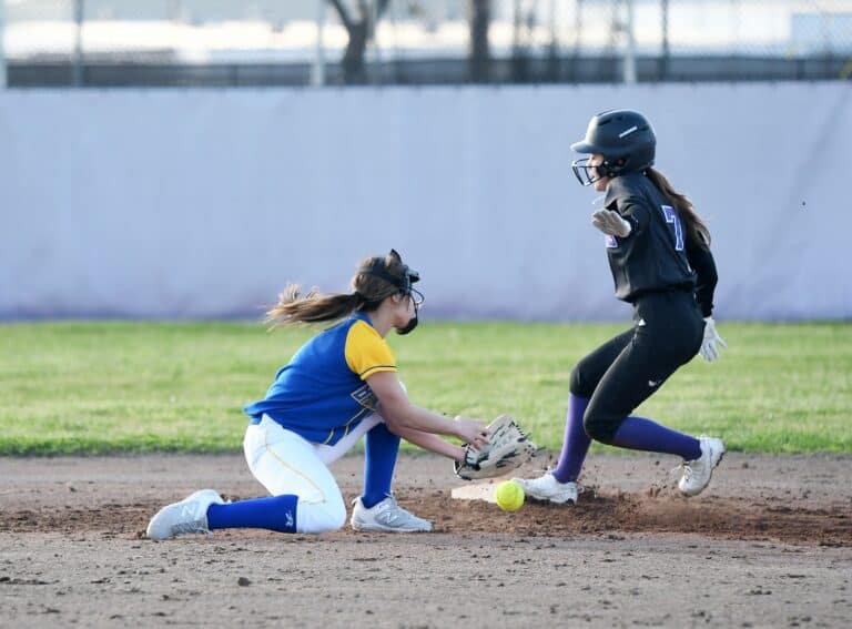 Stallions pick up first victory