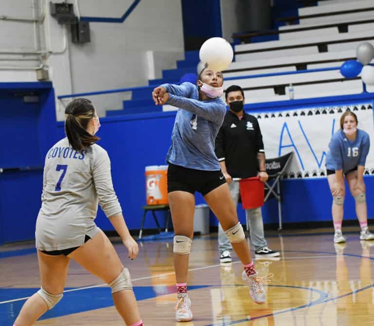 Madera suffers sweep despite strong effort