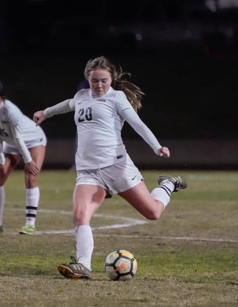 Hawks suffer tough loss in title game