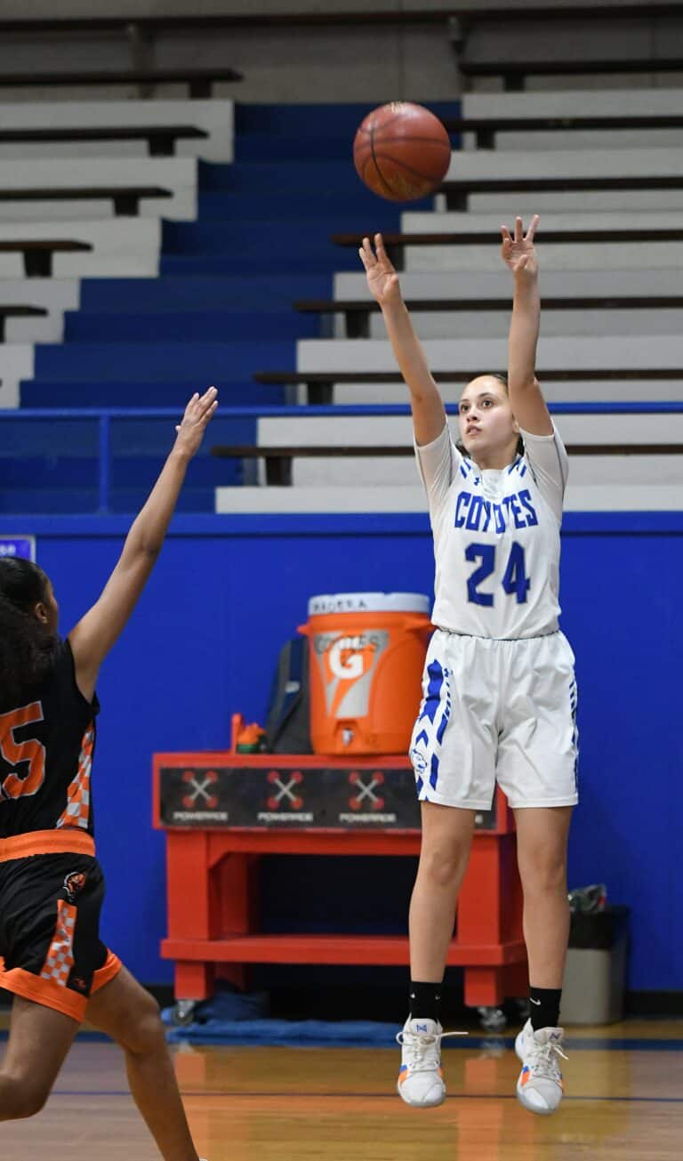 Merced pulls away from Madera for win