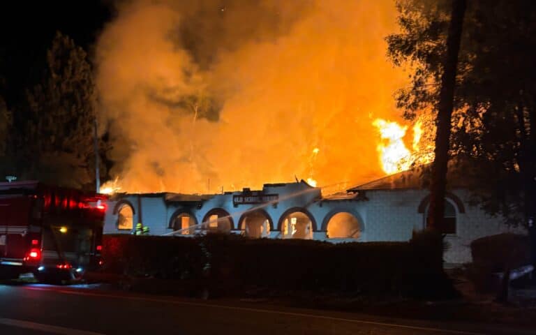 Madera landmark razed by fire